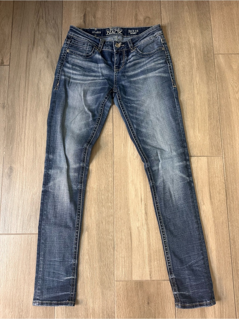 Buckle Women's Skinny Jeans - Blue Fade